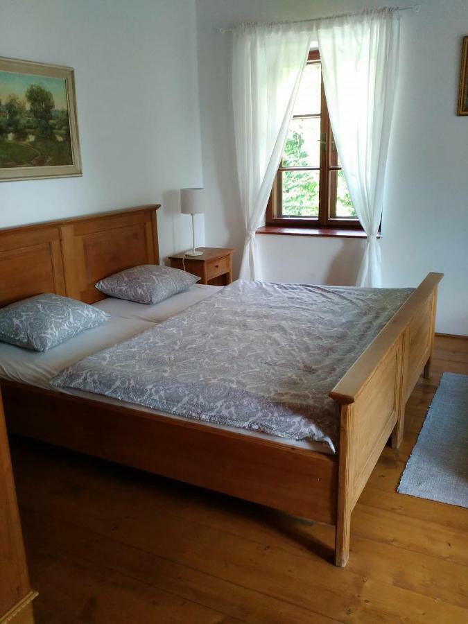 Bucicky Mlyn Hotel Rozdalovice ภายนอก รูปภาพ